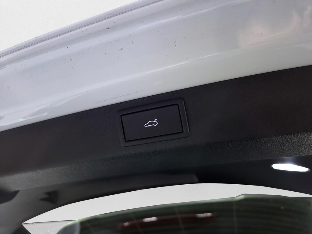 Skoda Elroq 150 kW (204 CV) 63 kWh (59 kwh neta) 37