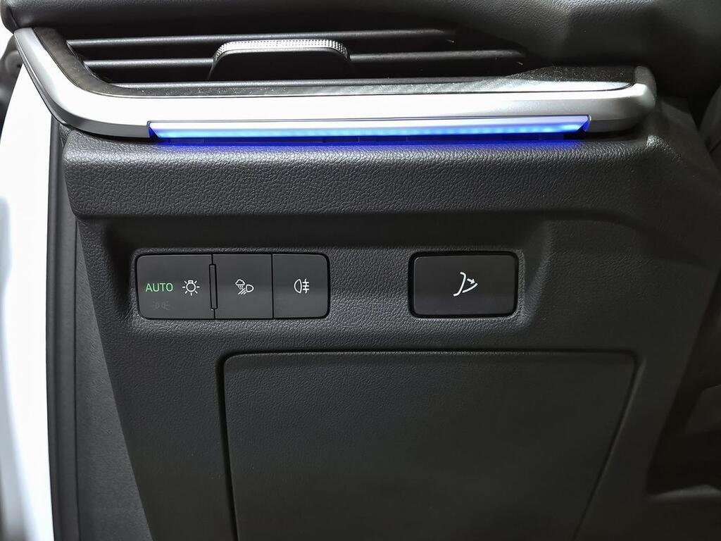 Skoda Elroq 150 kW (204 CV) 63 kWh (59 kwh neta) 11