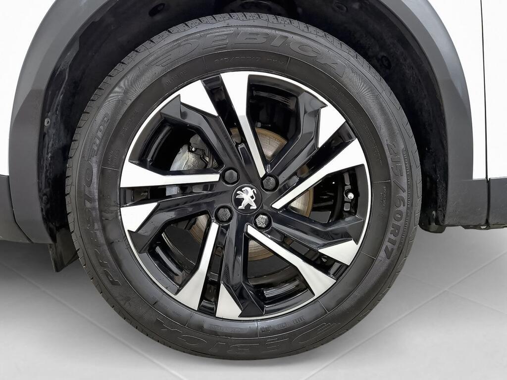 Peugeot 2008 Allure BlueHDI 81kW (110CV) 10