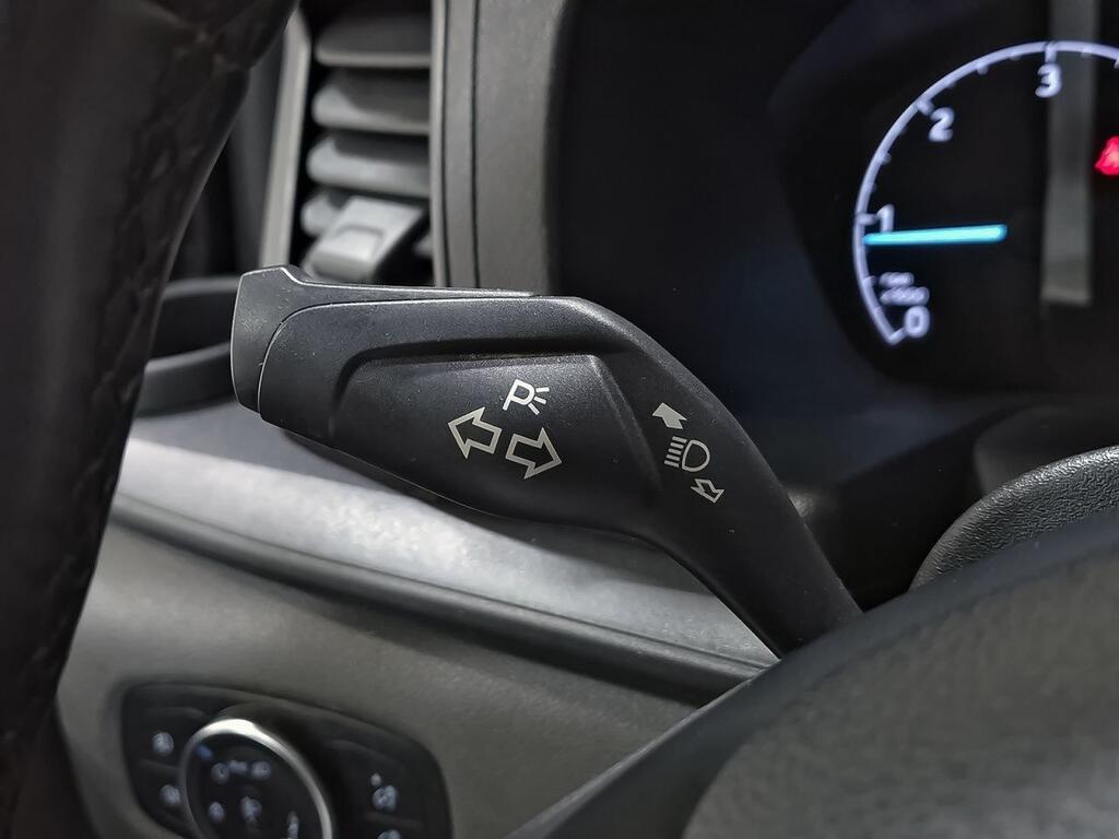 Ford Transit Custom 2.0 TDCI 150CV 320 TREND KOMBI SWB 4P 9 PLAZAS 18