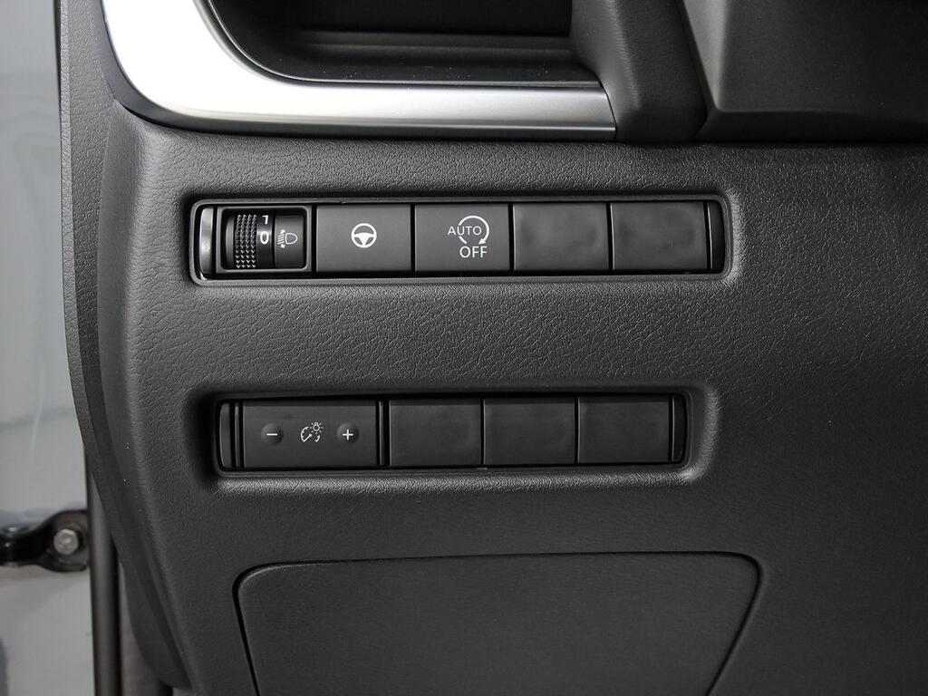 Nissan Qashqai DIG-T 116kW CVT N-Connecta 12