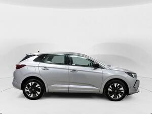 Opel Grandland 1.2 Turbo Design & Tech