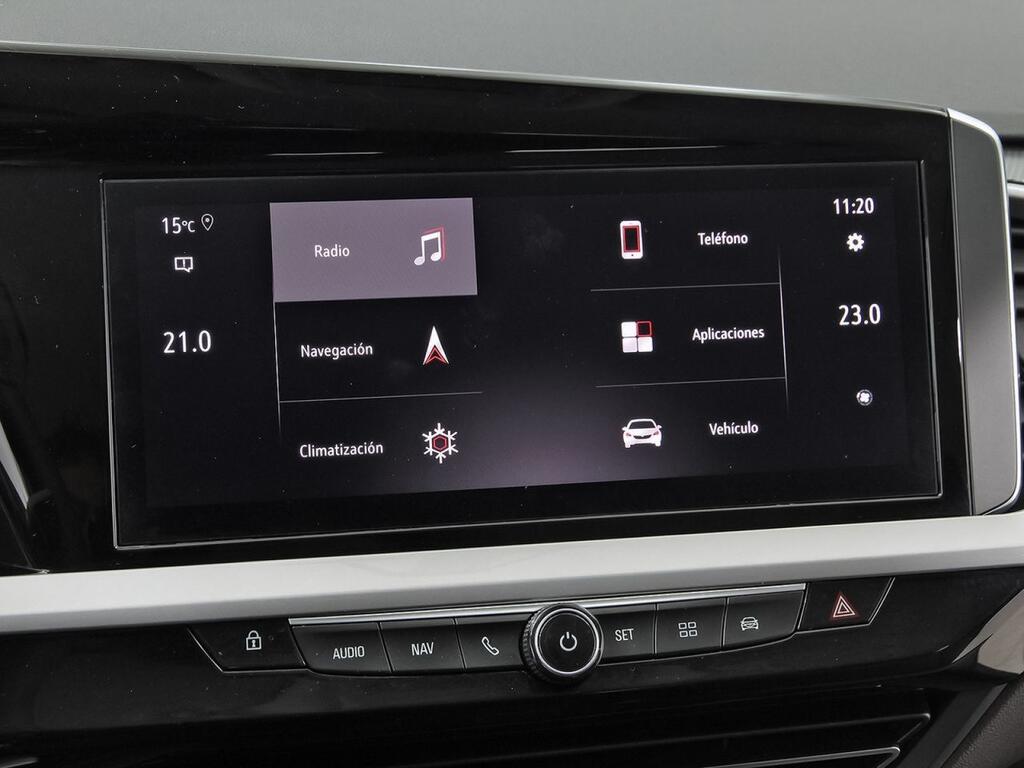 Opel Grandland 1.2 Turbo Design & Tech 21