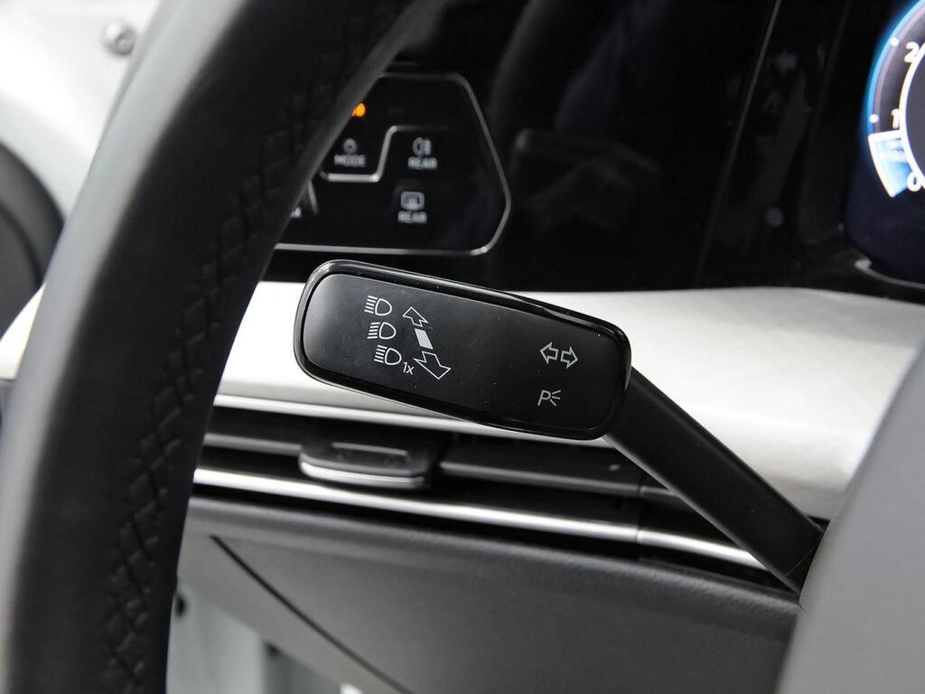 Volkswagen Golf ″Más″ 1.5 TSI 85kW (115CV) 16