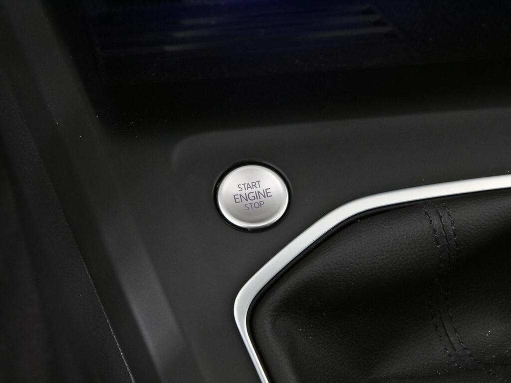 Volkswagen Golf ″Más″ 1.5 TSI 85kW (115CV) 31