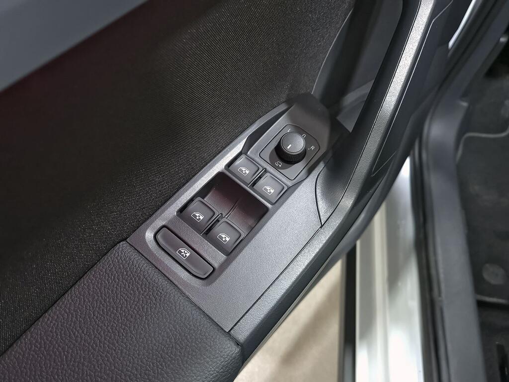 Seat Arona 1.0 TSI 85kW (115CV) DSG FR XM 11