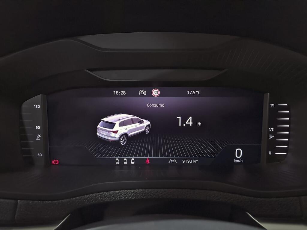 Skoda Karoq 1.5 TSI 110kW (150CV) ACT Selection 11