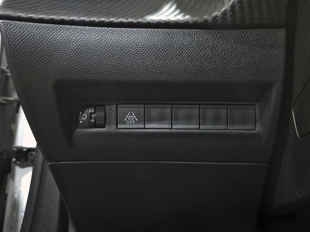 Peugeot 2008 Allure BlueHDI 81kW (110CV) 12