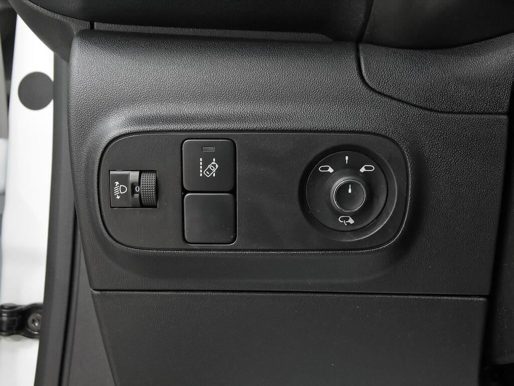 Citroën C3 BlueHDi 73KW (100CV) S&S FEEL 14