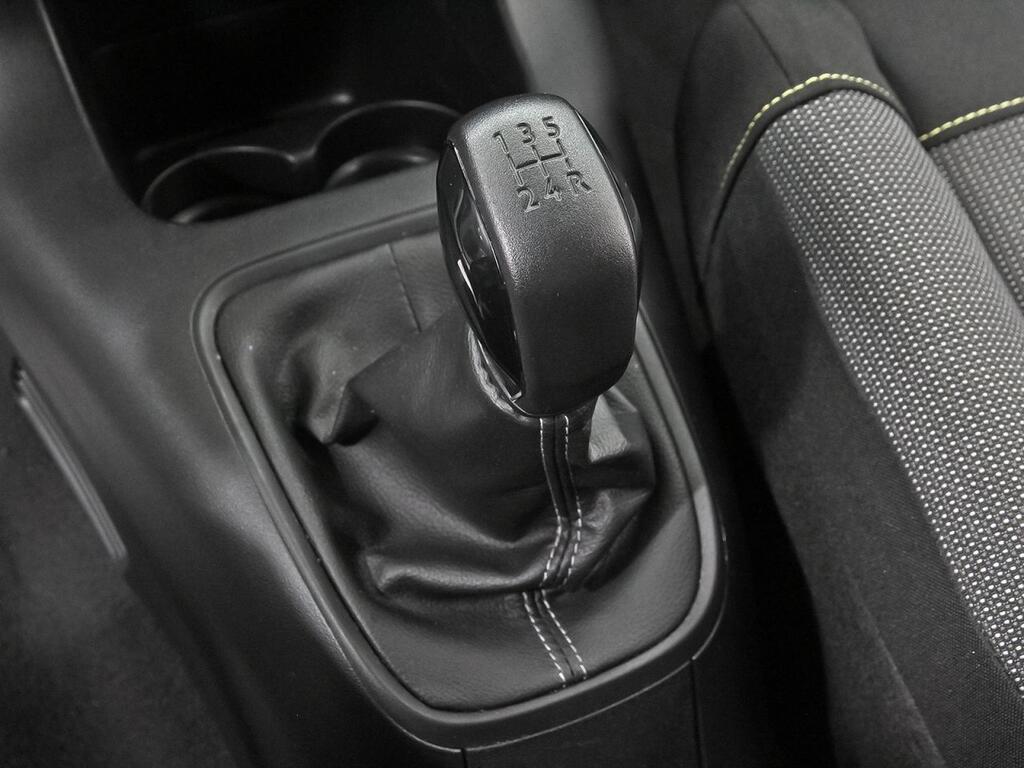 Citroën C3 BlueHDi 73KW (100CV) S&S FEEL 28