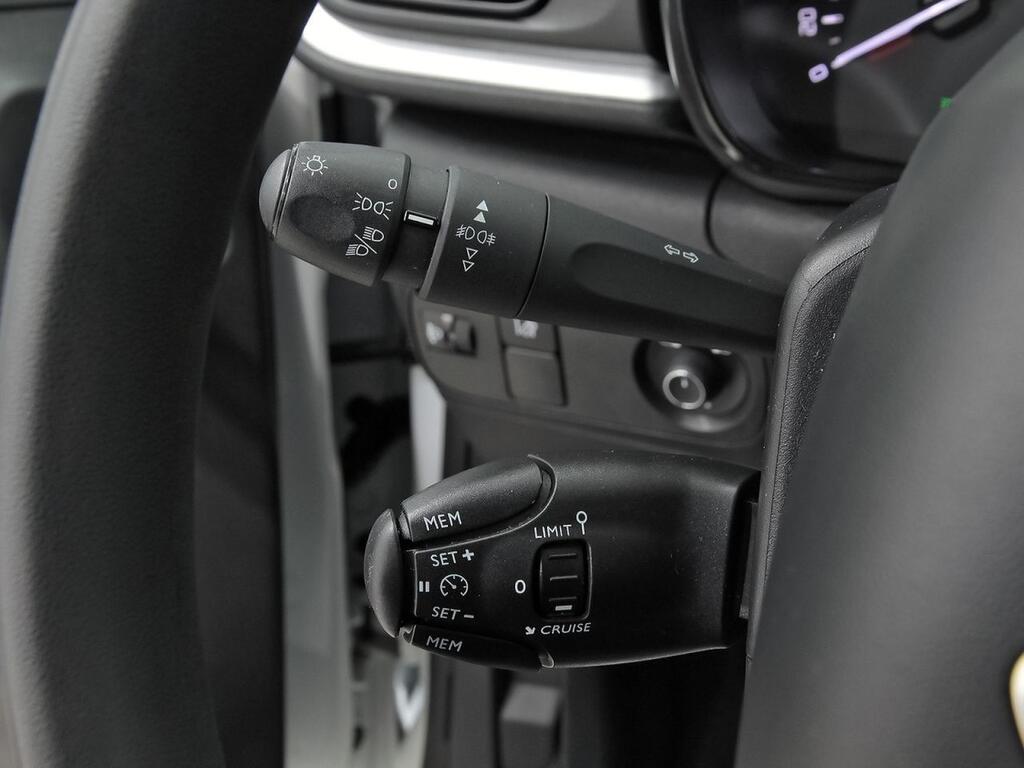 Citroën C3 BlueHDi 73KW (100CV) S&S FEEL 16