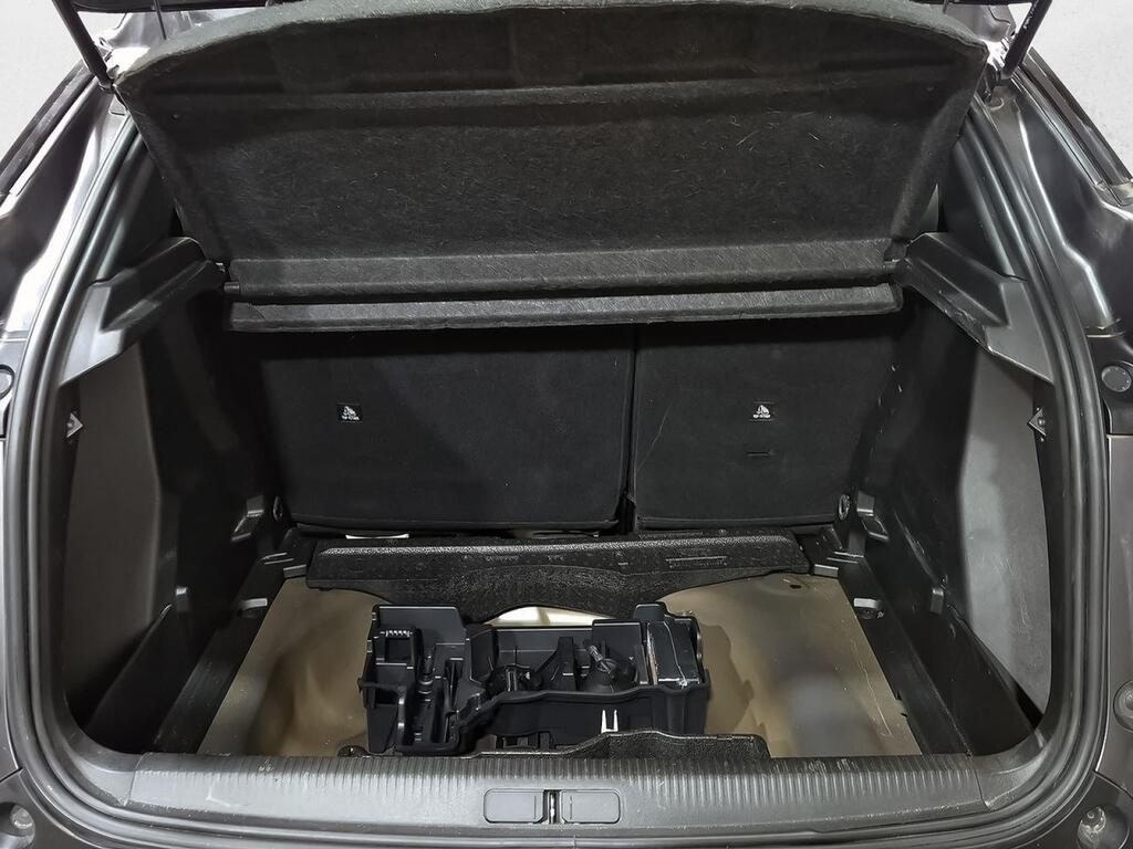 Peugeot 2008 Active Pack BlueHDI 81kW (110CV) 30