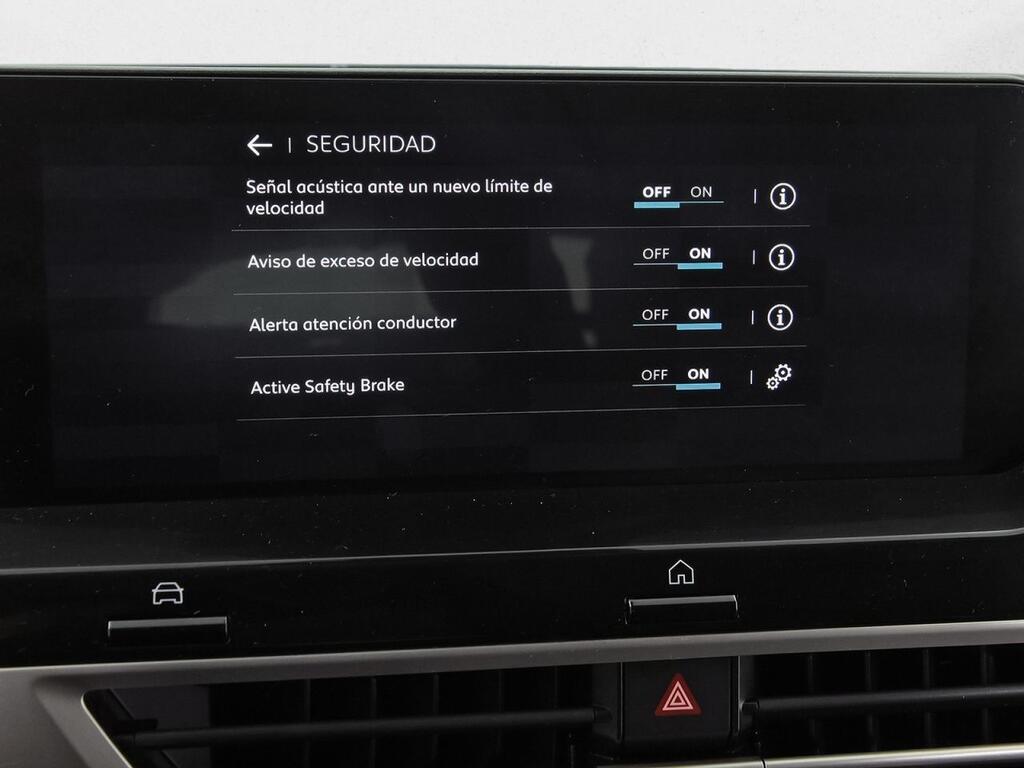 Citroën C4 PureTech 130 S&S 6v Plus 26