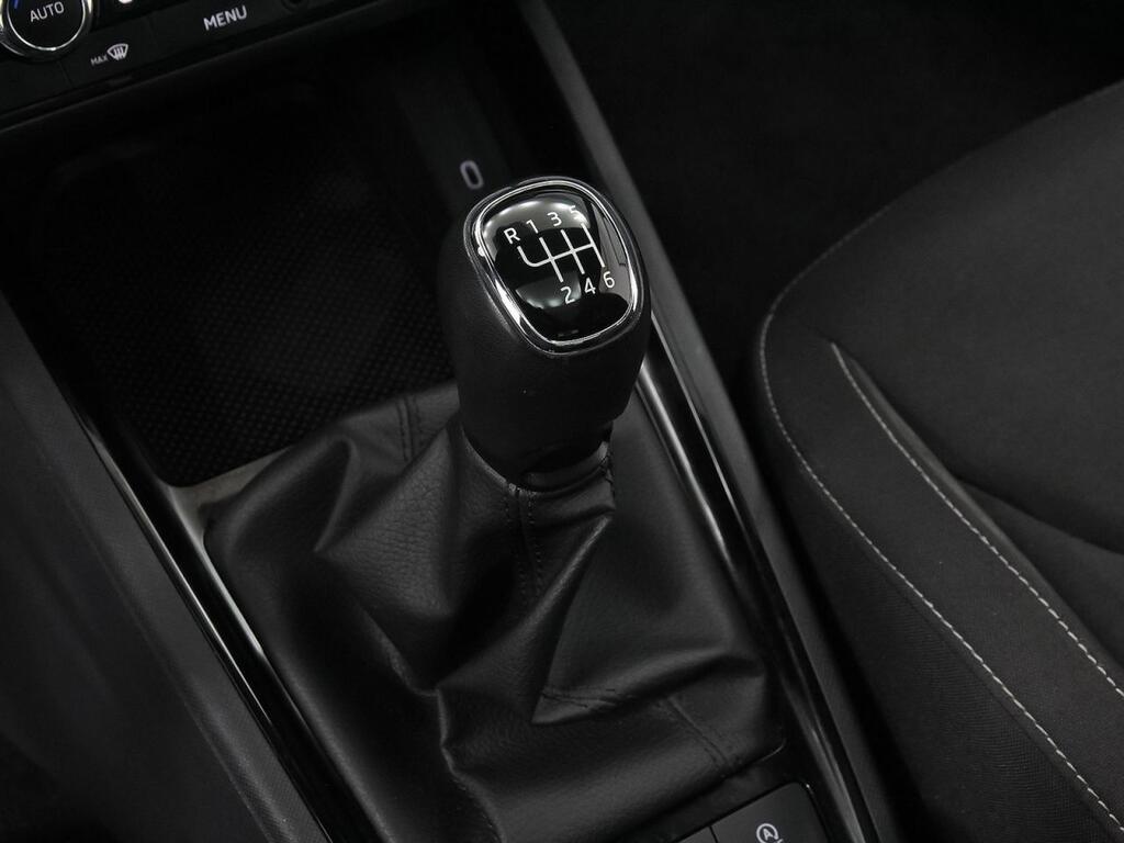 Skoda Kamiq 1.0 TSI 81kW (110CV) SCOUT 30