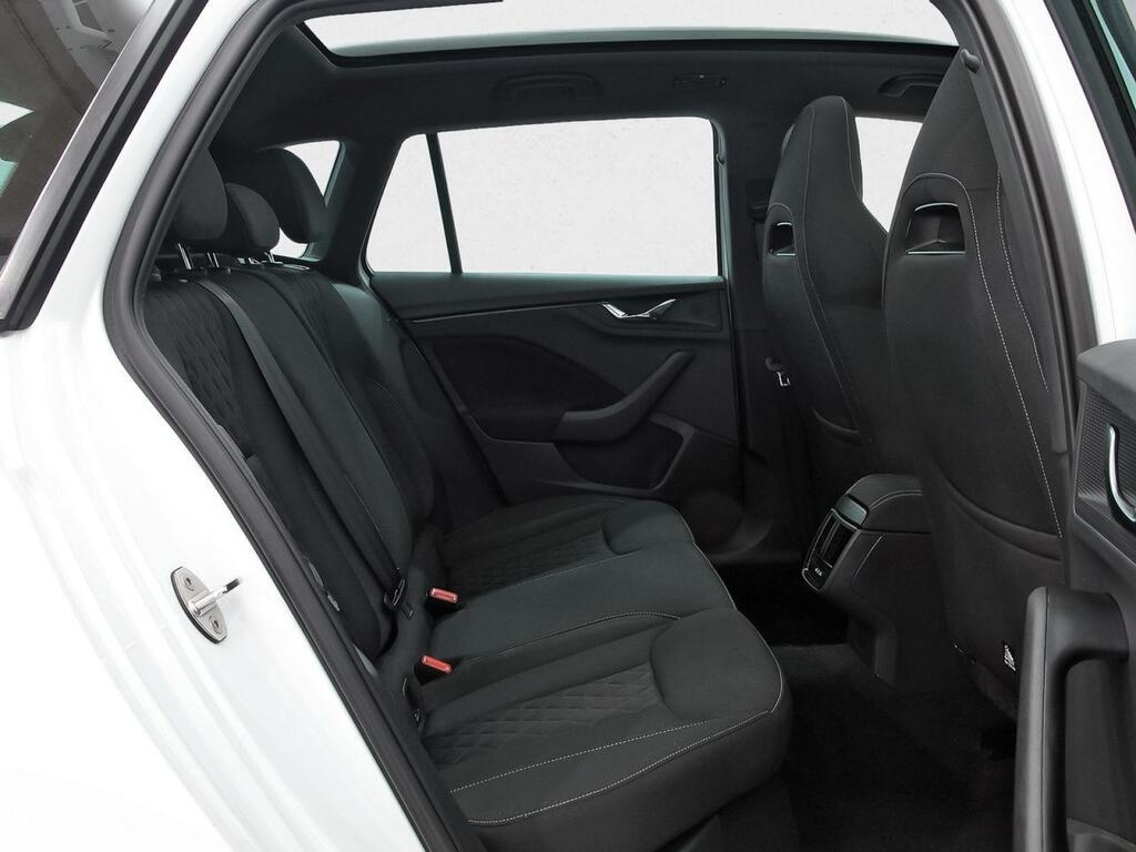 Skoda Kamiq 1.0 TSI 81kW (110CV) SCOUT 8