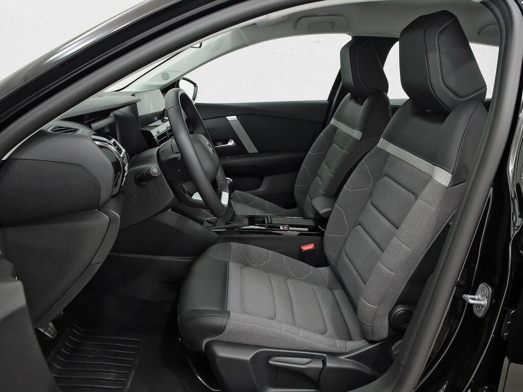 Citroën C4 PureTech 130 S&S 6v Plus 8