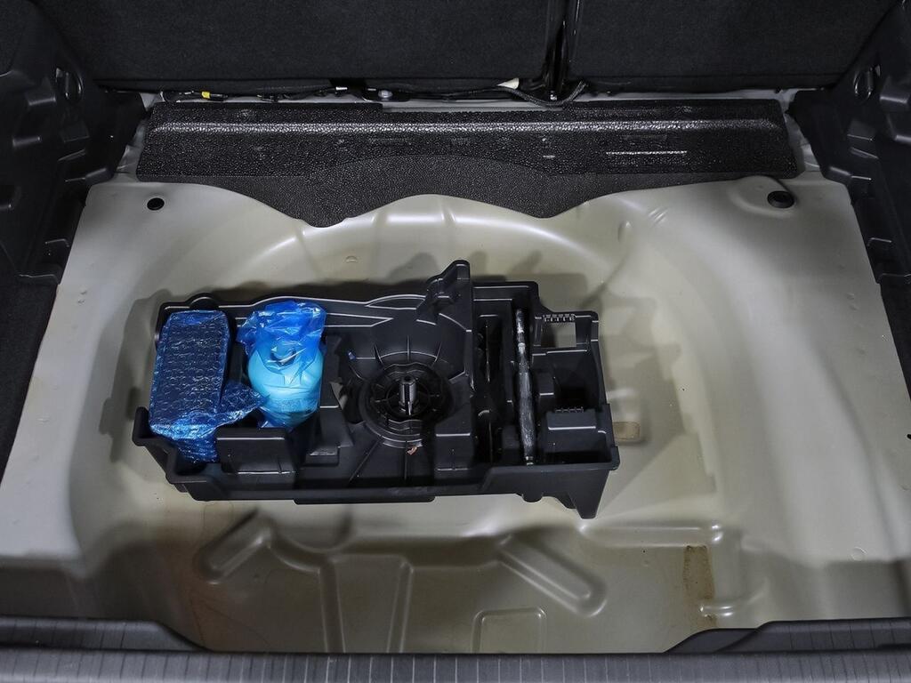 Citroën C4 PureTech 130 S&S 6v Plus 40