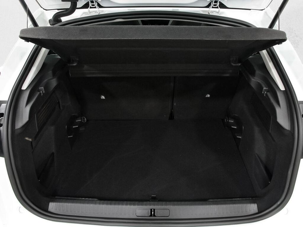 Citroën C4 BlueHDi 130 S&S EAT8 Plus 10