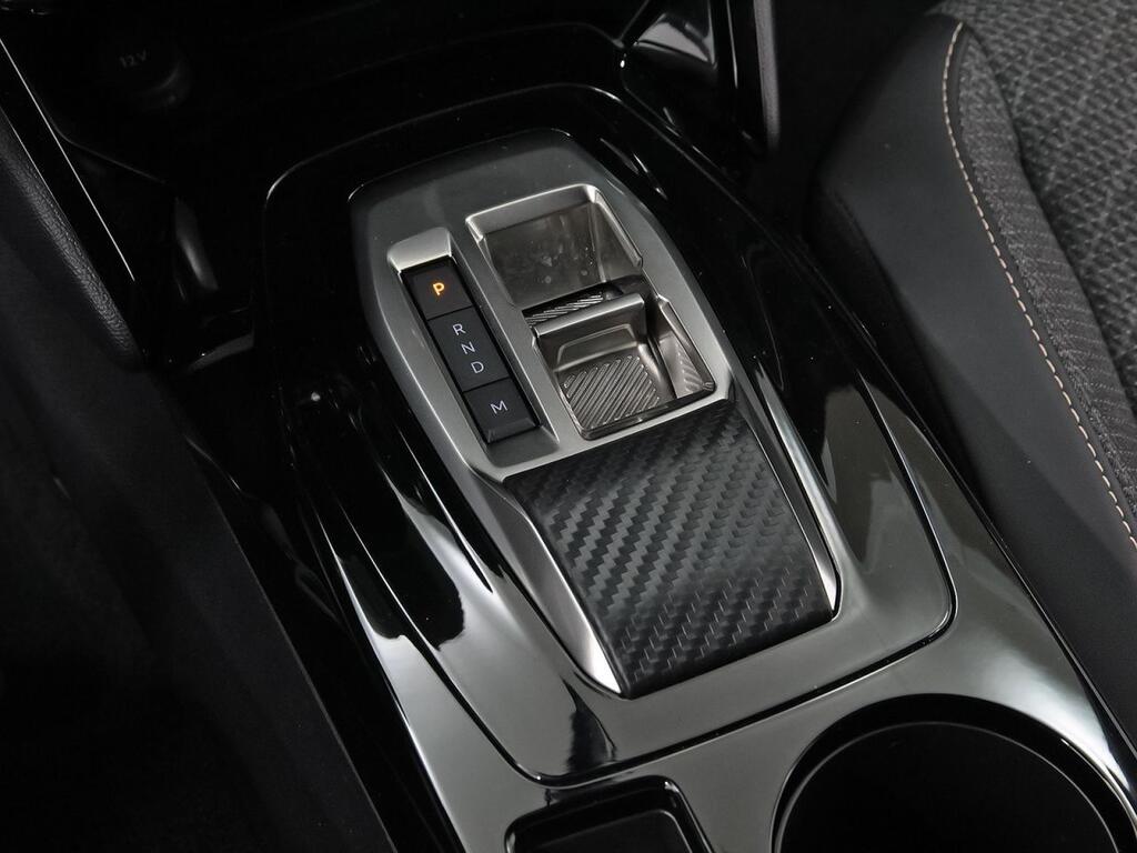 Peugeot 2008 N2008 Allure Hybrid 136 eDCS6 33