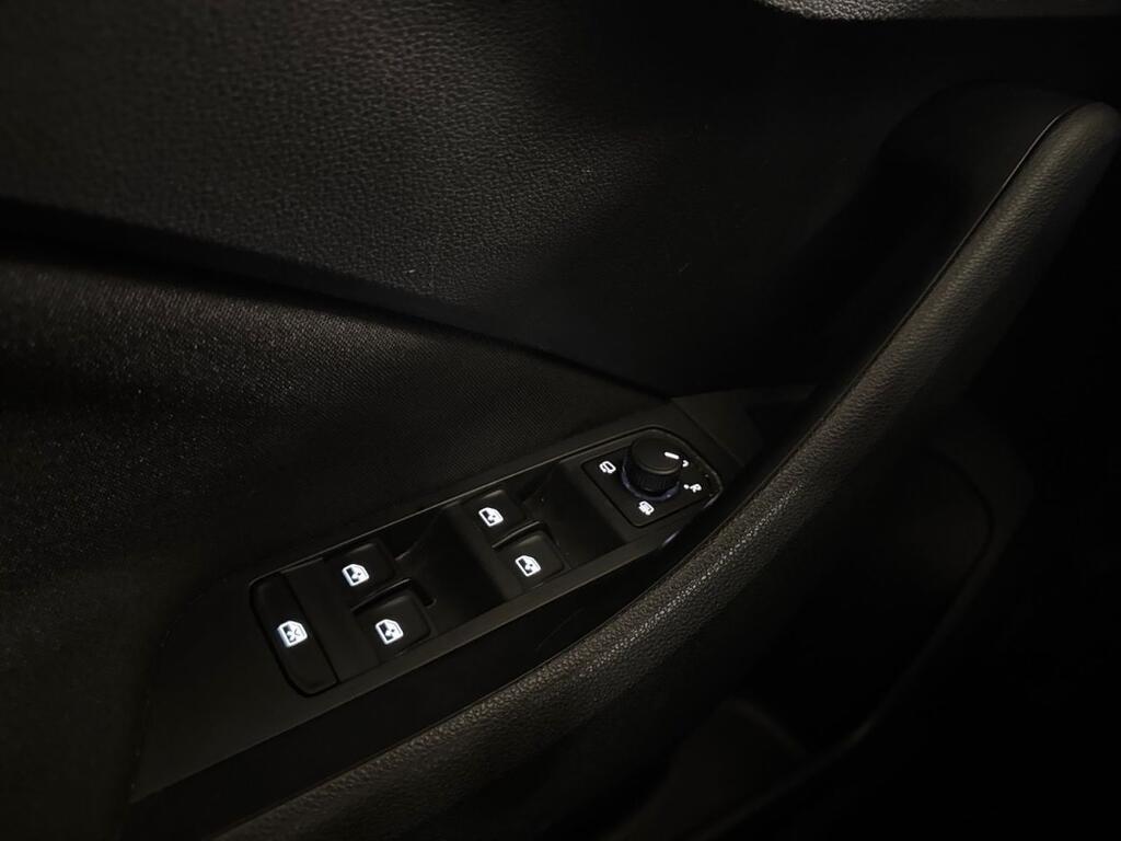 Skoda Kamiq 1.0 TSI 81kW (110CV) AMBITION 13