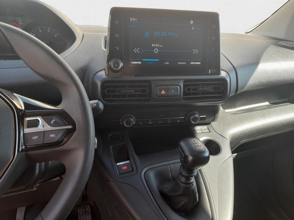 Peugeot Partner FURGON 1.2 PURETECH 110 PREMIUM STD 4P 10