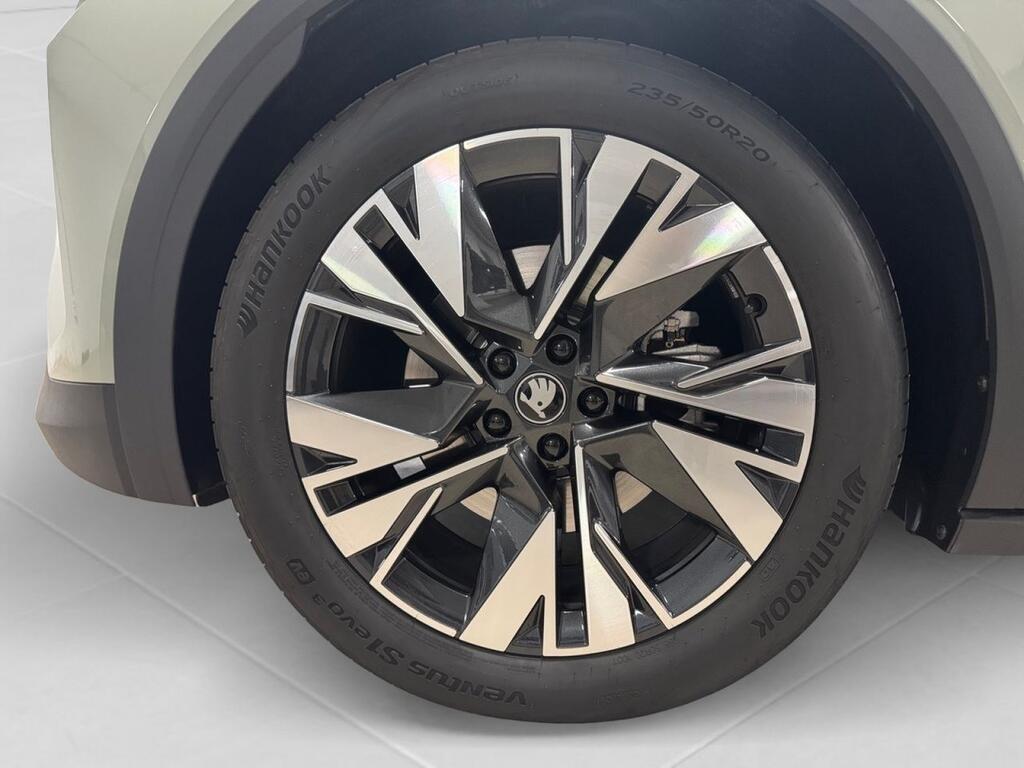 Skoda Elroq 150 kW (204 CV) 63 kWh (59 kwh neta) 8