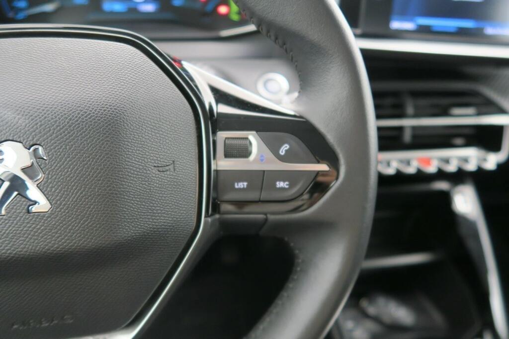Peugeot 208 ACTIVE PACK ELECTRIQUE 136CV AUTO 5P 9