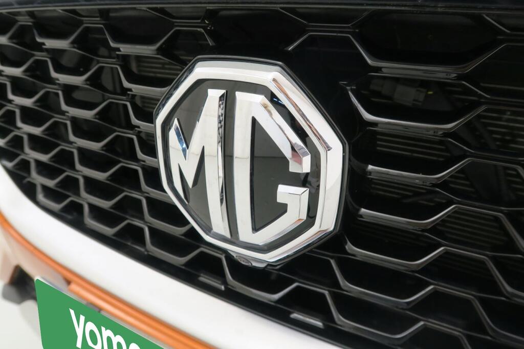 MG ZS LUXURY 1.5 106 CV 5P 19