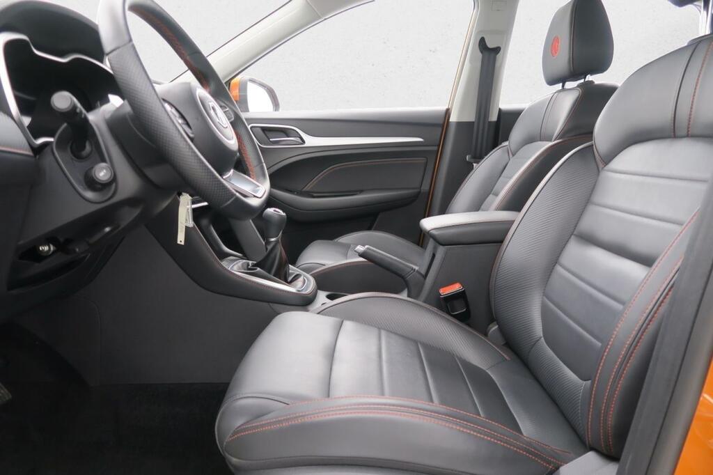 MG ZS LUXURY 1.5 106 CV 5P 16