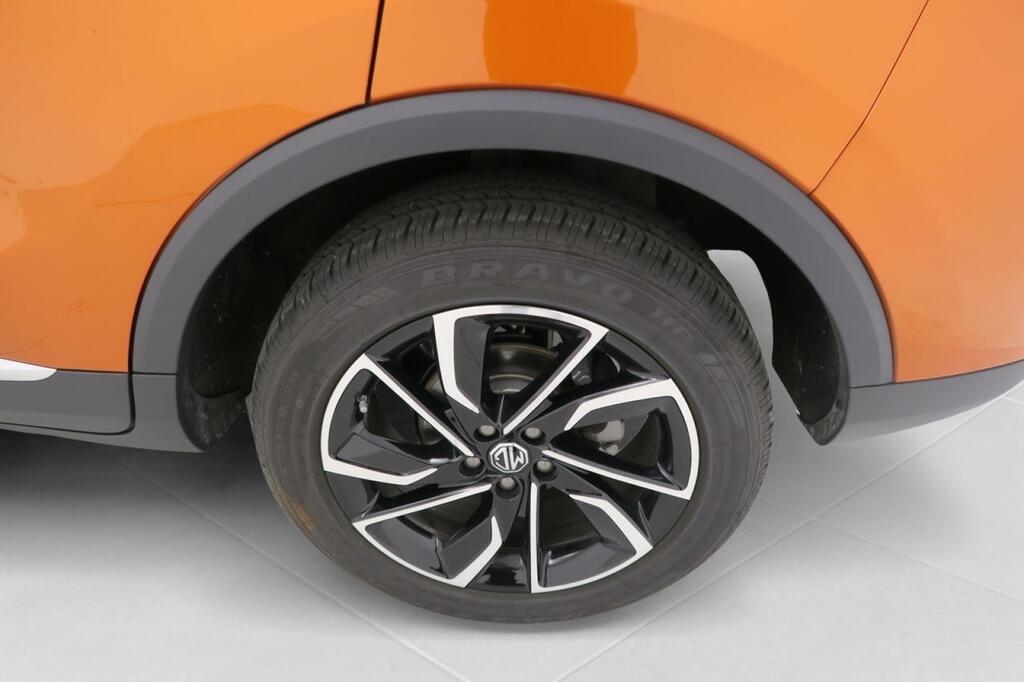 MG ZS LUXURY 1.5 106 CV 5P 23