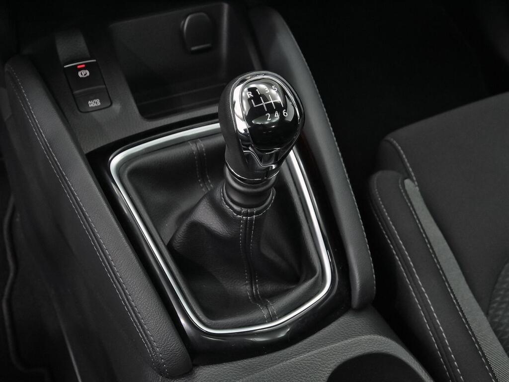 Nissan Qashqai DIG-T 85 kW (115 CV) N-CONNECTA 28