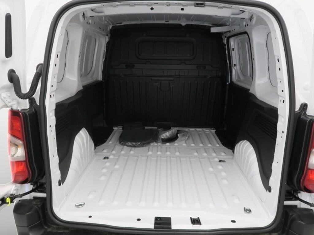 Fiat Doblò E-DOBLO FURGÓN  BEV L1H1 (100KW) 136CV 15