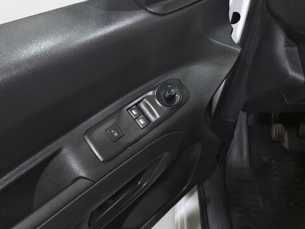 Citroën Berlingo FURGON 1.5 BLUEHDI 100 TALLA M CONTROL 3P 11