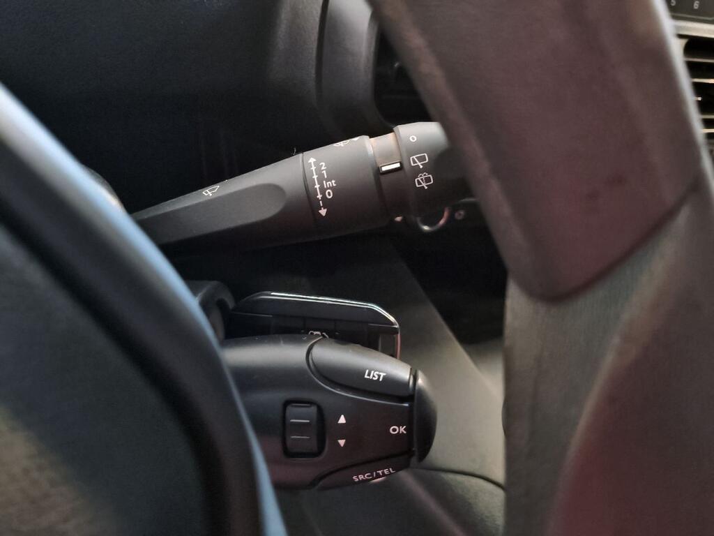 Peugeot Partner FURGON 1.5 BLUEHDI 100 PRO STANDARD 3P 600KGS 13