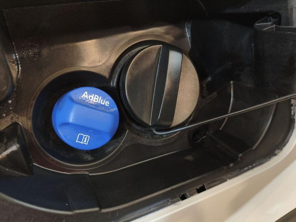 Peugeot 5008 ALLURE 1.5 BLUEHDI 130 CV S&S 5P 7 PLAZAS 21