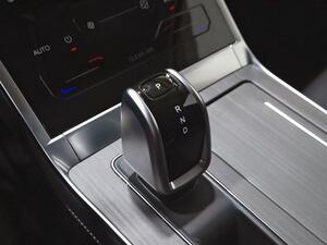 Ebro S400 1.5 DHE HEV Excellence CVT 33