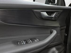 Ebro S400 1.5 DHE HEV Excellence CVT 13