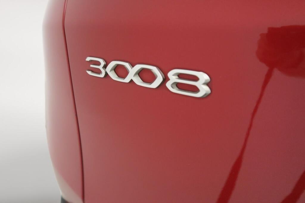 Peugeot 3008 1.2 PureTech 96KW (130CV) S&S Allure 18
