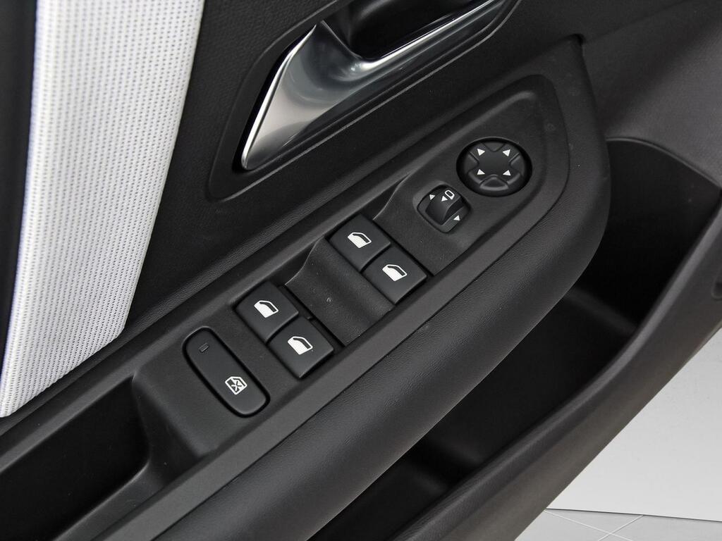 Citroën C4 Gasolina 130 S&S EAT8 Max 13