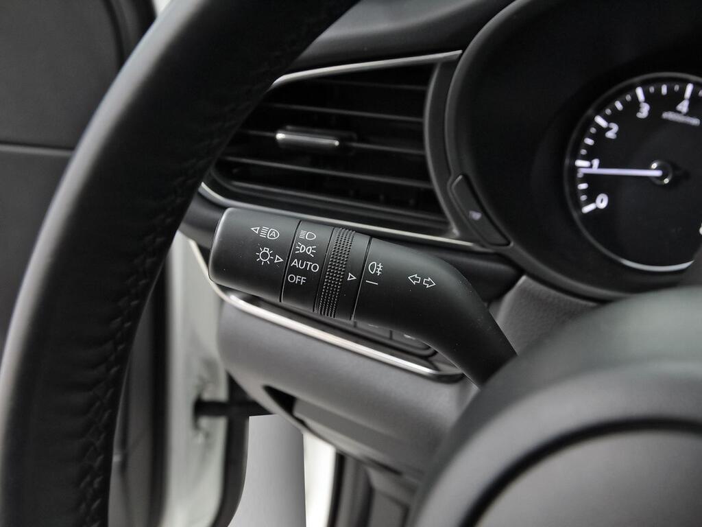 Mazda CX-30 2.5L e-SKYACTIV G MHEV 103kW Centre-Line 16