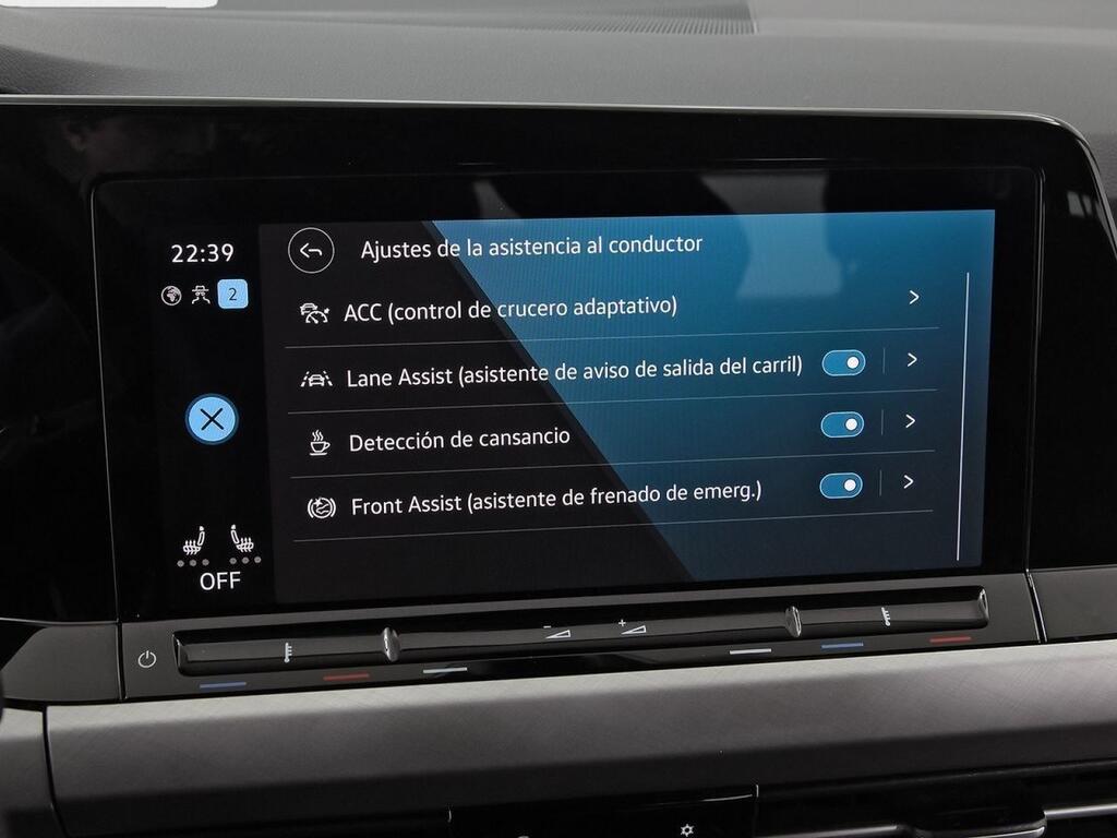 Volkswagen Golf Life 1.5 TSI 96kW (130CV) 26