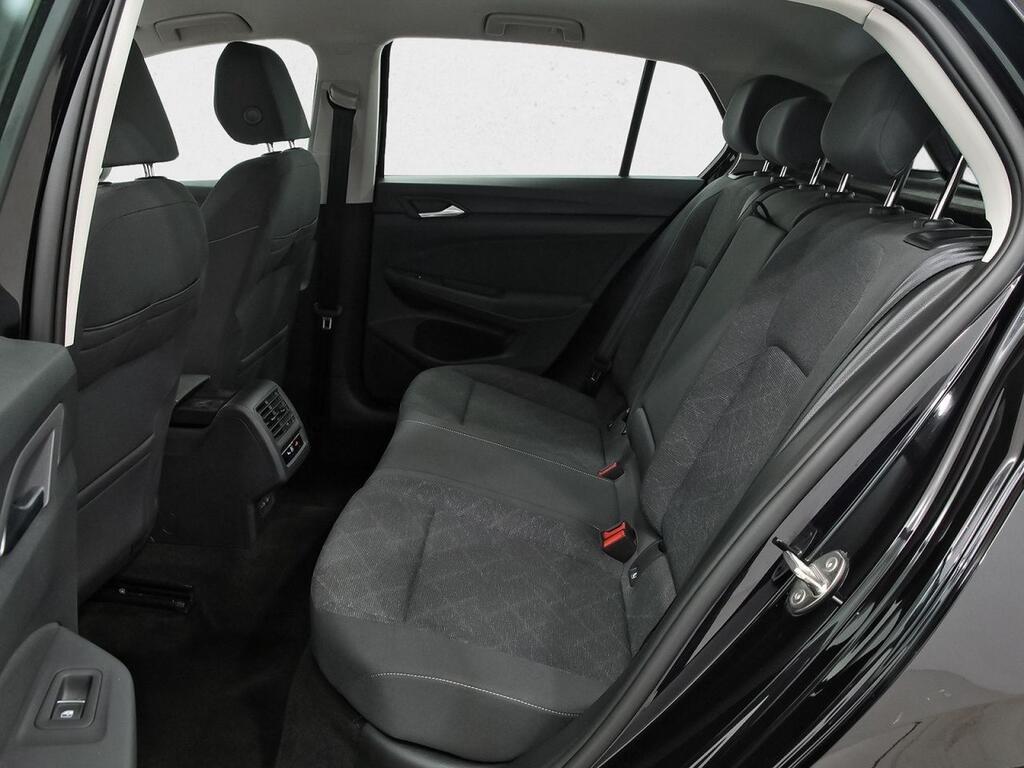 Volkswagen Golf Life 1.5 TSI 96kW (130CV) 9