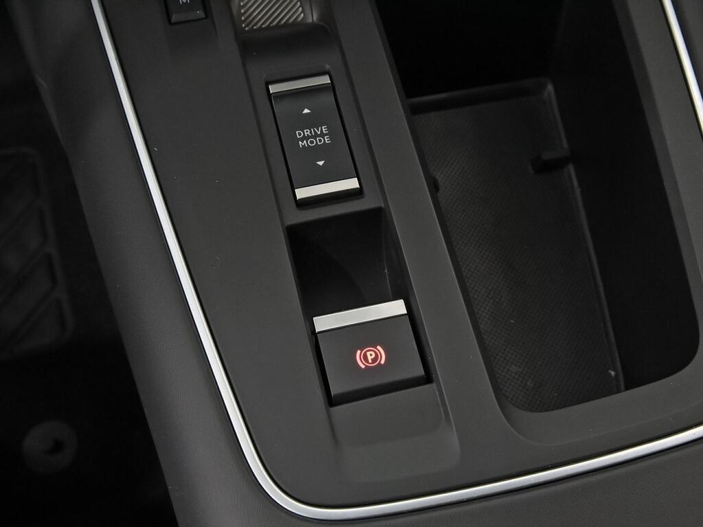 Citroën C5 Aircross HYBRID 100kW (136CV) e-DCS6 Plus 29