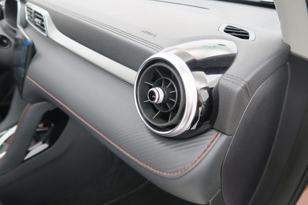 MG ZS LUXURY 1.0T 111 CV 5P 20