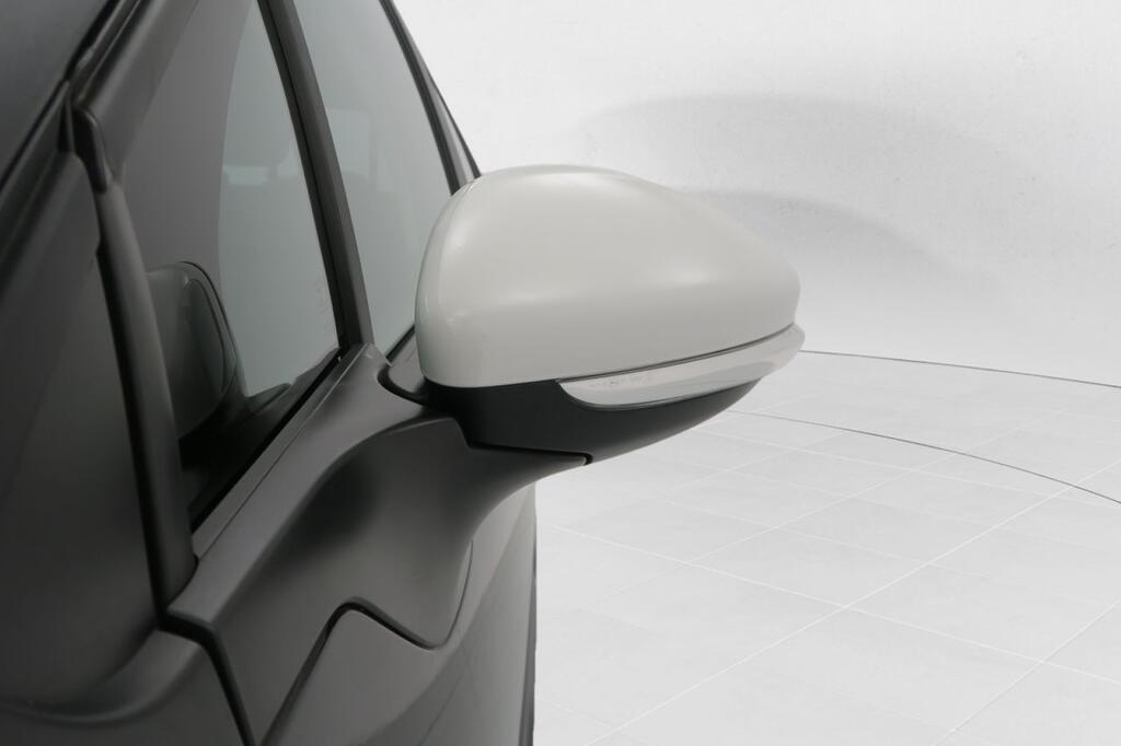 Citroën C3 C-SERIES 1.2 PT 83 CV 5P 24