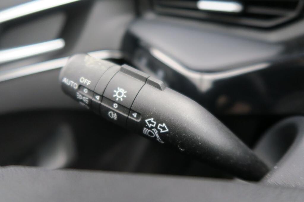 MG MG3 LUXURY 1.5 HYBRID+ 195 CV 5P 14