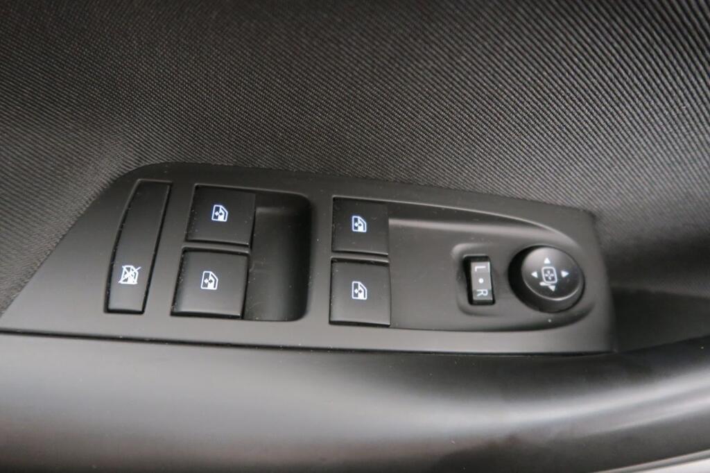 Opel Astra 120 ANIVERSARIO 1.6 CDTI 110 CV 5P 8