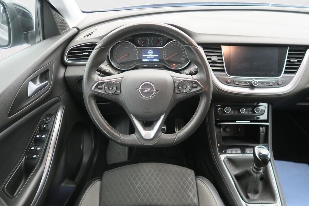 Opel Grandland X 1.2 Turbo Ultimate 11