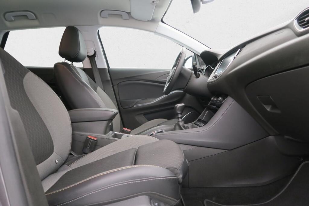 Opel Grandland X 1.2 Turbo Ultimate 14