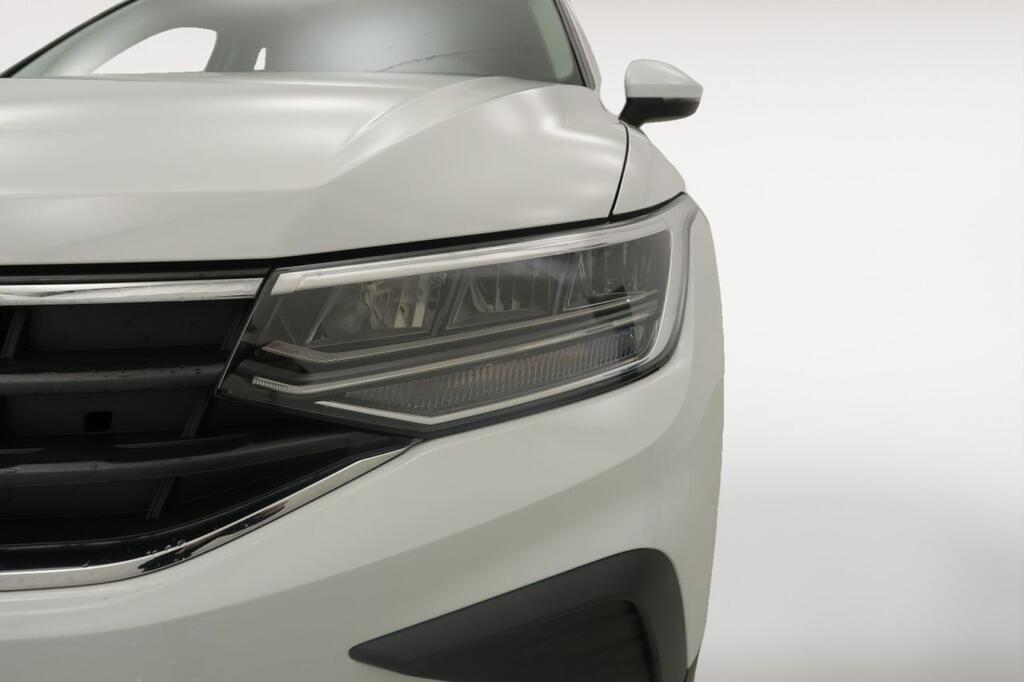 Volkswagen Tiguan LIFE 1.5 TSI 150 CV DSG 5P 23